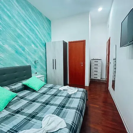 Alojamento de Acomodação e Pequeno-almoço Giosue 4*
