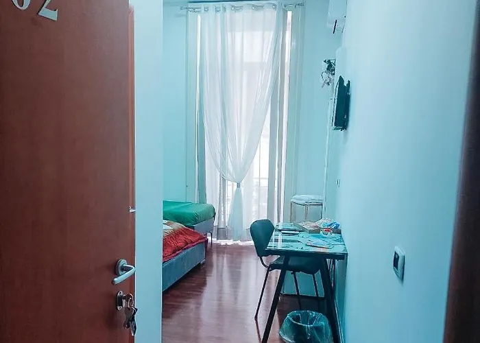 Alojamento de Acomodação e Pequeno-almoço Giosue Nápoles