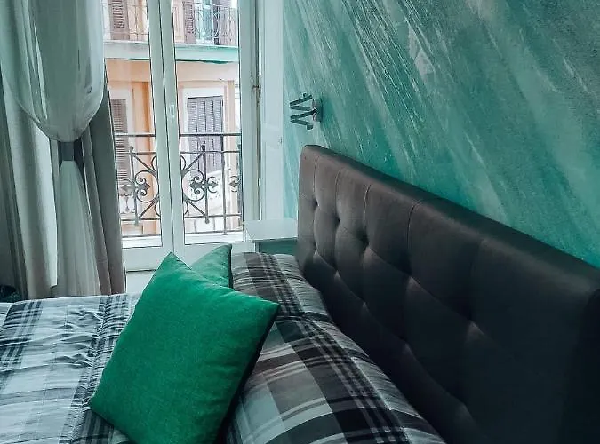 Alojamento de Acomodação e Pequeno-almoço Giosue 4*